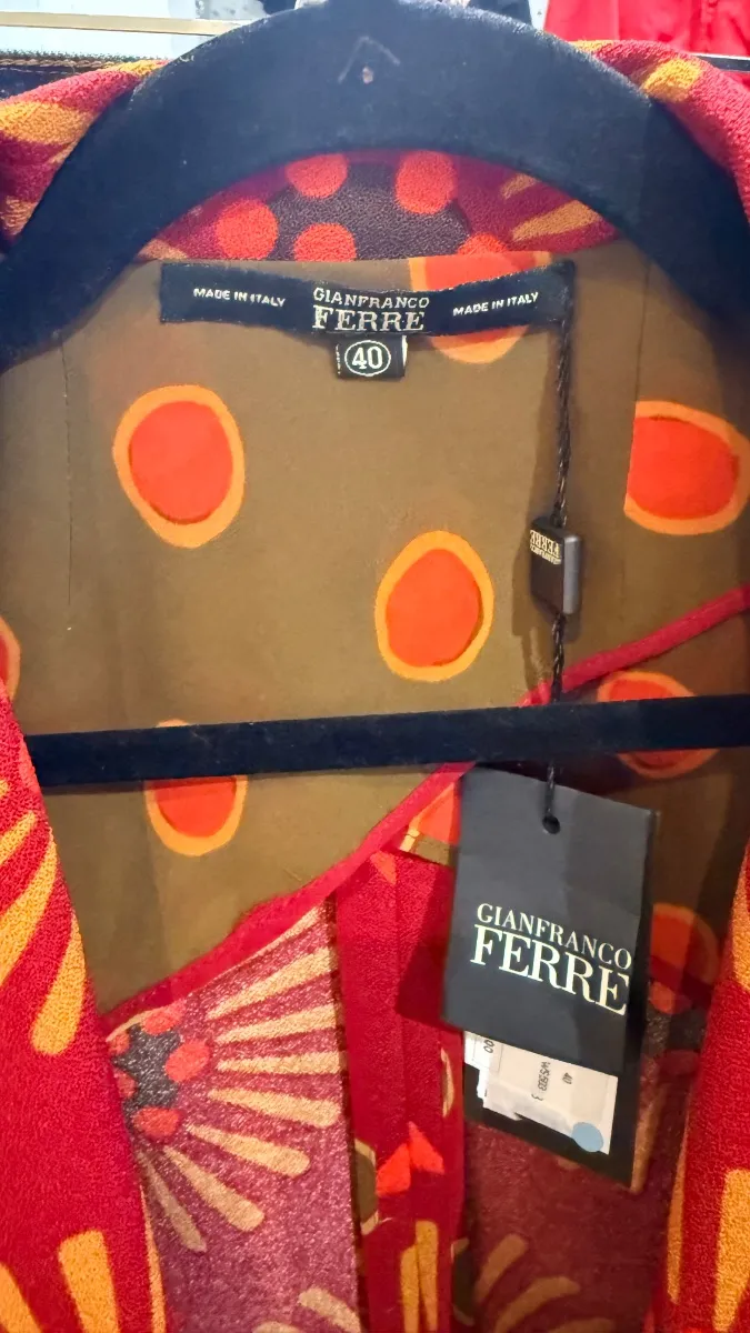 Nice fabric, lovely details — retail price 1,950 euros 4