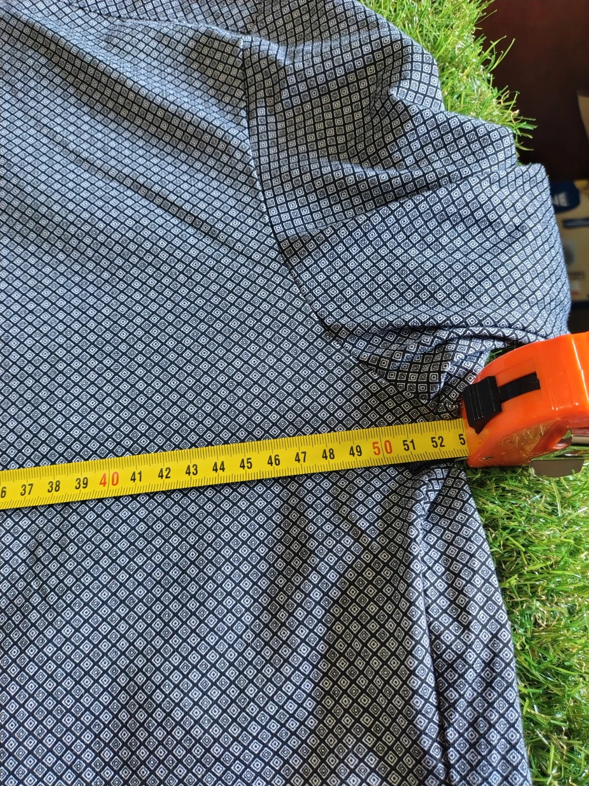 Camicia Hugo Boss taglia M nuova senza cartellino
Misure in foto 7