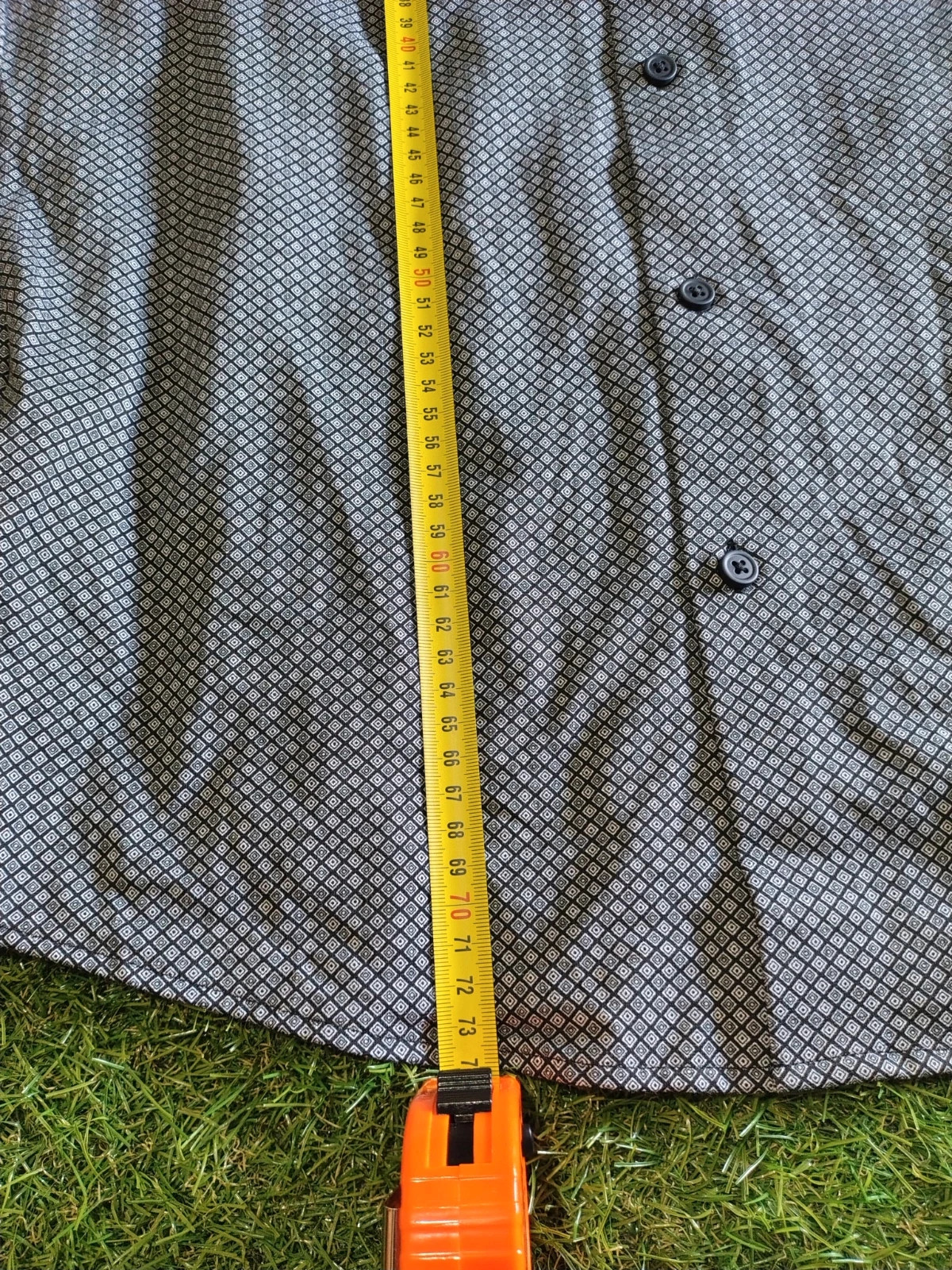 Camicia Hugo Boss taglia M nuova senza cartellino
Misure in foto 8