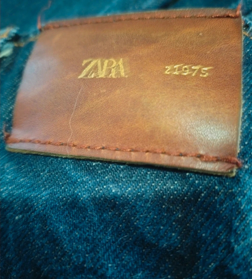 Jeans svasati gamba ampia Zara taglia 42
Ottime condizioni,come nuovi
Misure in foto 5