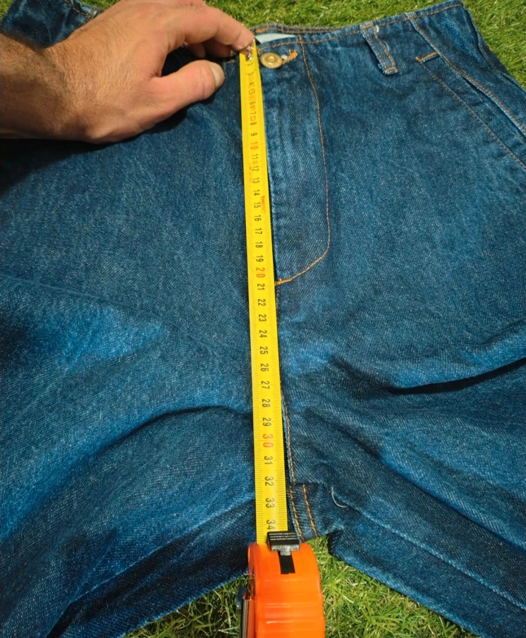 Jeans svasati gamba ampia Zara taglia 42
Ottime condizioni,come nuovi
Misure in foto 8