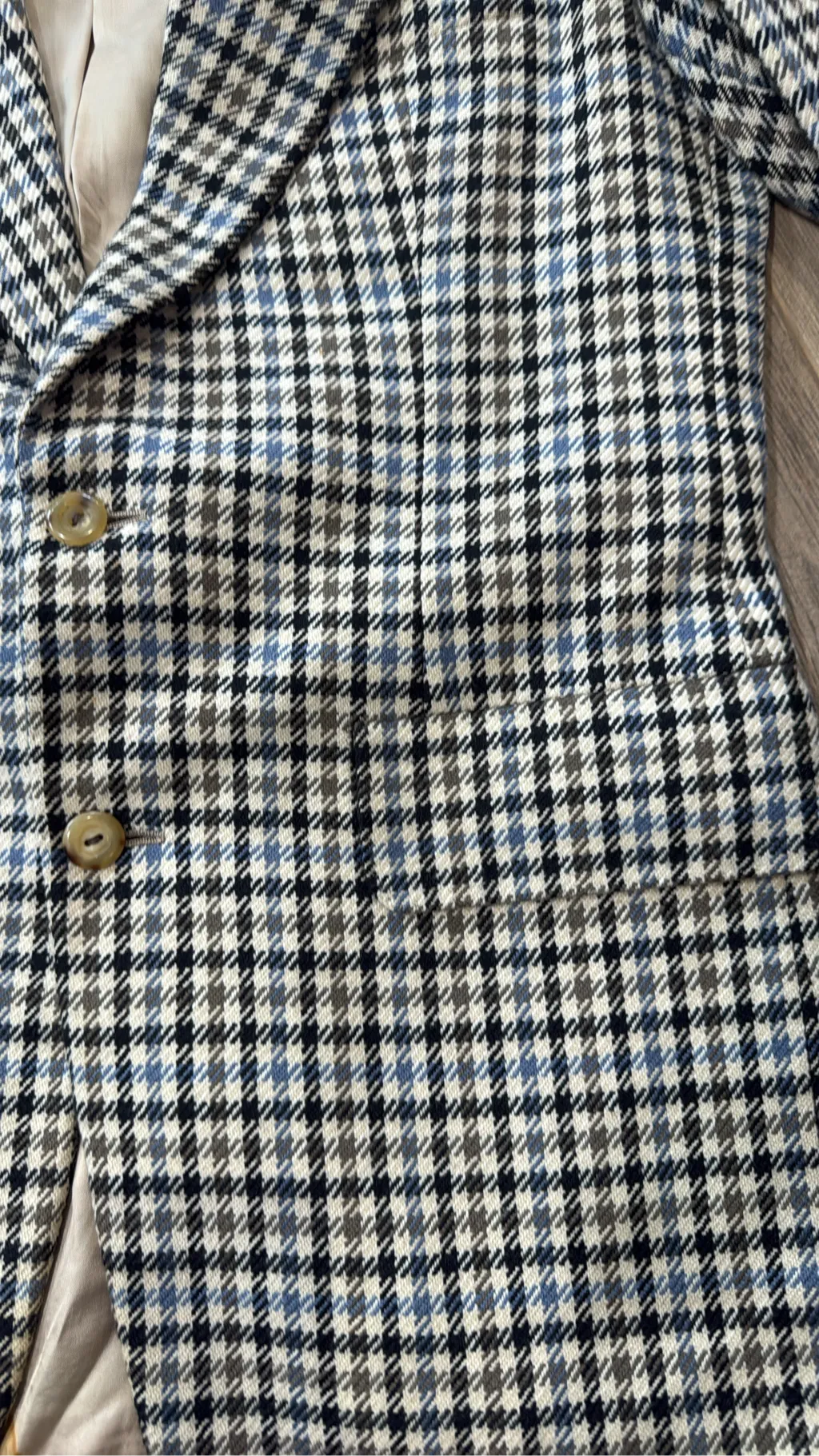 Men's 100% cashmere blazer in multi-color houndstooth pattern, tailored for The Scotch House. 2