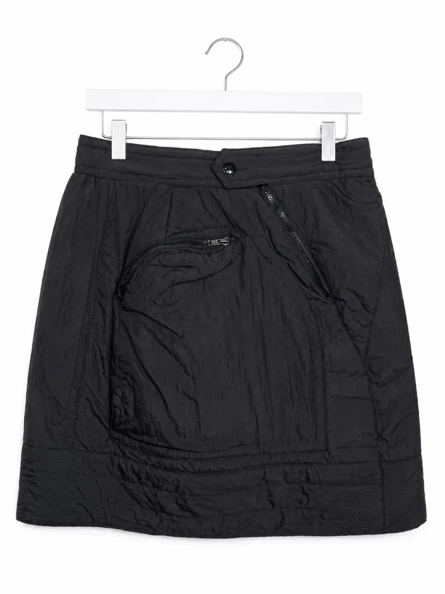 Jupe courte Kansai international
Made in Japan
100% nylon
Très bon état
Taille 28
Largeur taille 33 cm (légèrement extensible)
Longueur totale 44 cm