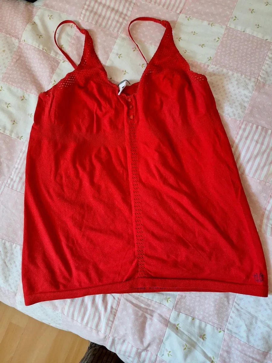 M+F G Top Rouge