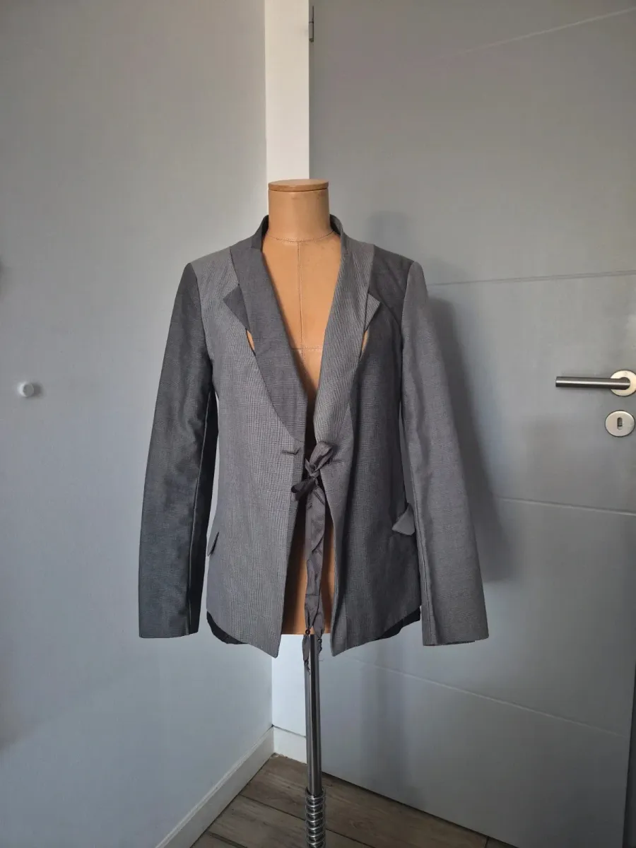 Veste unisexe Marithé + François Girbaud en laine argentée, taille S, une pièce vintage authentique et intemporelle. 2