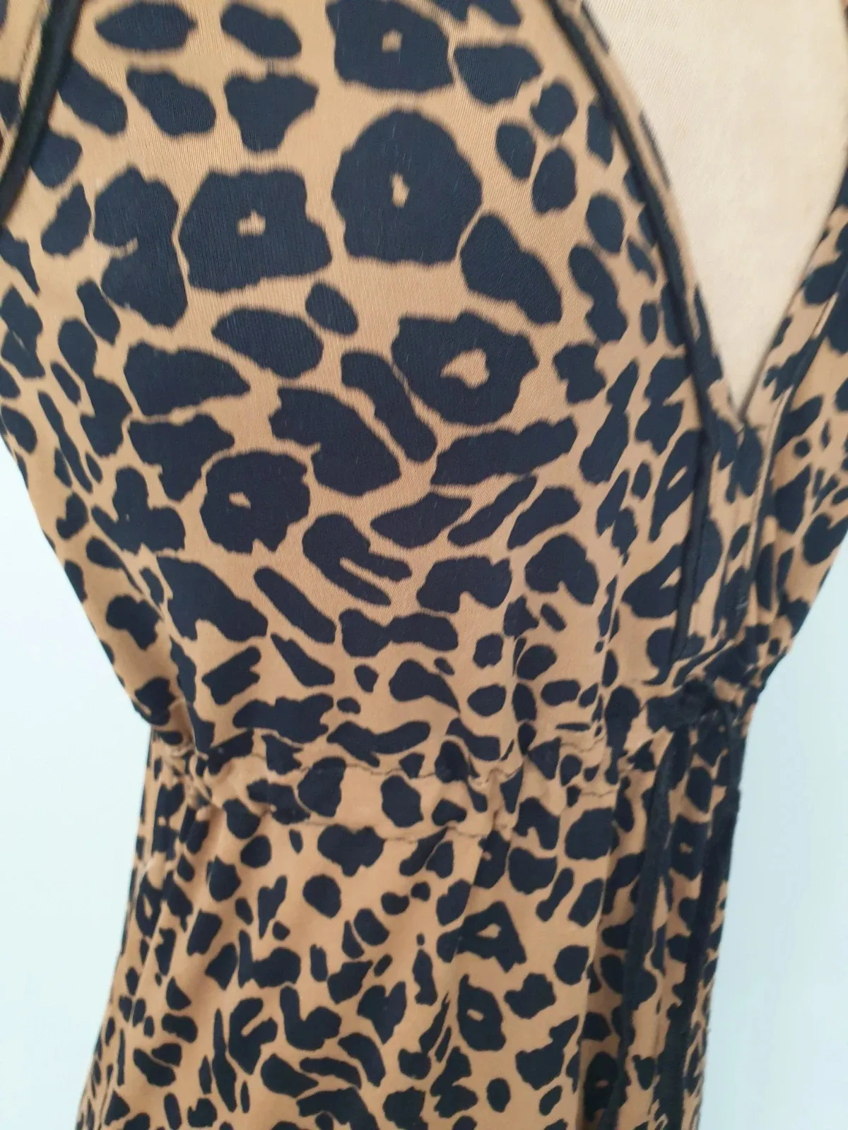 Fluid John Galliano dress, vintage piece by one of fashion's most inventive designers. Good condition. Size M (38). 8