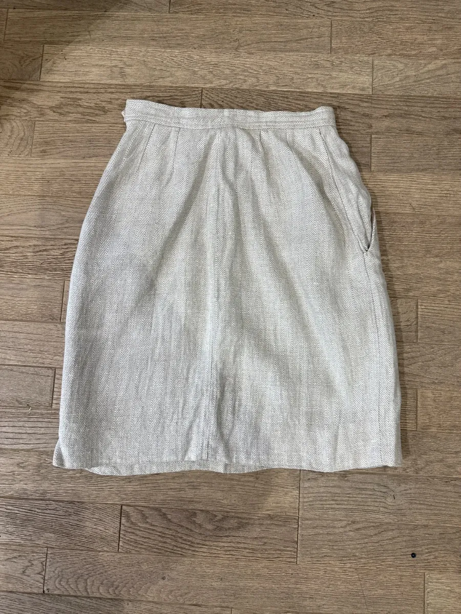 YSL skirt, size 36 — likely linen and/or cotton 2