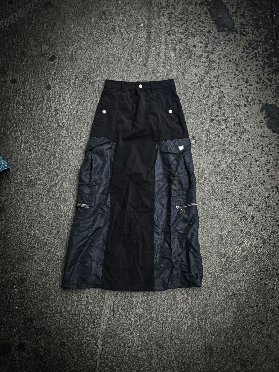 Jupe longue gopecore avant-garde nouvelle vague Y2K us 50 60 70 brutaliste organique vintage og 90 archives vintage designer marithé japanese fashion japan tokyo techwear avant garde oversized deconstructed asymmetric tailored utility selvedge washed patchwork statement rare iconic collector archive fashion archives 2000s high fashion luxury experimental