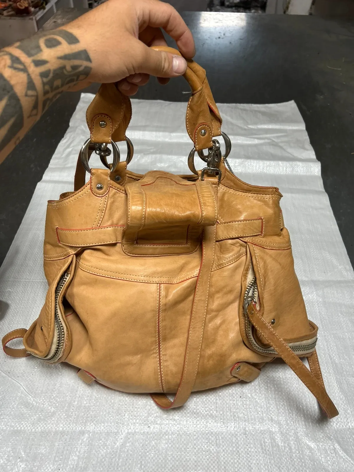 DKNY bag, excellent condition 3
