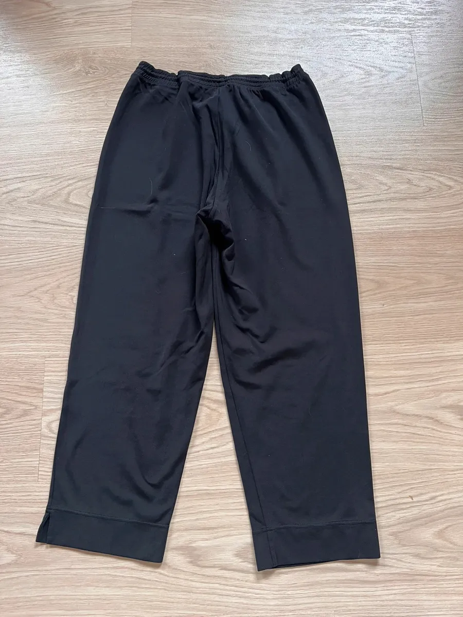 Girbaud Lightweight Cropped Pants 3