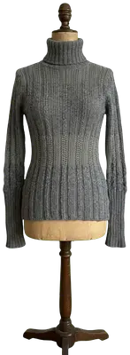 POSSI SCENDERE DI PREZZO!!!
maglione grigio Armani taglia M con dettagli