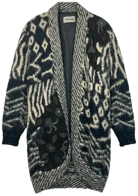 Cardigan long en maille duveteuse à motifs géométriques gris et écru, avec des empiècements décoratifs sombres, typique des années 80. Mohair