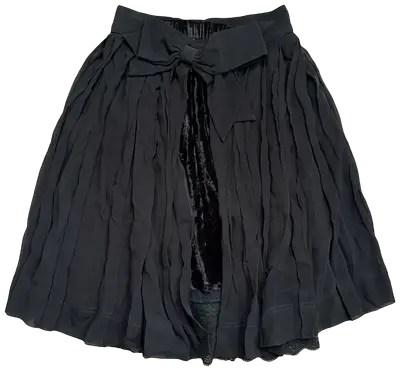 Short black pleated skirt, Cheap and Chic by Moschino, with a bow, velvet lining and lace details.