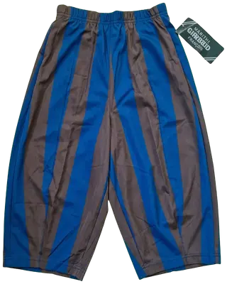Marithè & Francois Girbaud Bermuda shorts, size 44. New with tags. Made in Italy in the late 80s from a fine and distinctive polyester fabric, typical of the brand. They feature a soft line on the thigh that tapers downwards. Stylistic creativity and design expertise merge in this iconic piece that transcends time. As shown in the photos, the Bermuda shorts are NEW with a plastic seal on the tag, making them a true rarity. Intended for collectors, brand enthusiasts, and anyone desiring a piece with vintage charm and contemporary appeal.
Runs very small.
Elasticated waistband.
Welt back pockets.
100% polyester fabric.
Made in Italy.